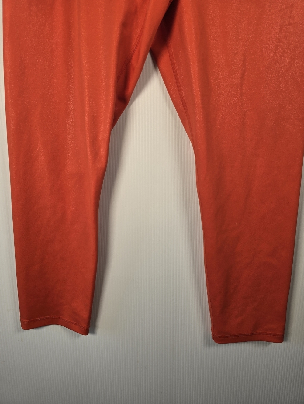 NWOT ZYIA Women's High-Waist Tangerine Metallic Light n'Tight Legging Size 14-16 - Picture 10 of 14